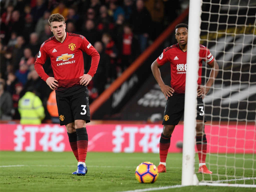 都在刻画着 都在刻画着